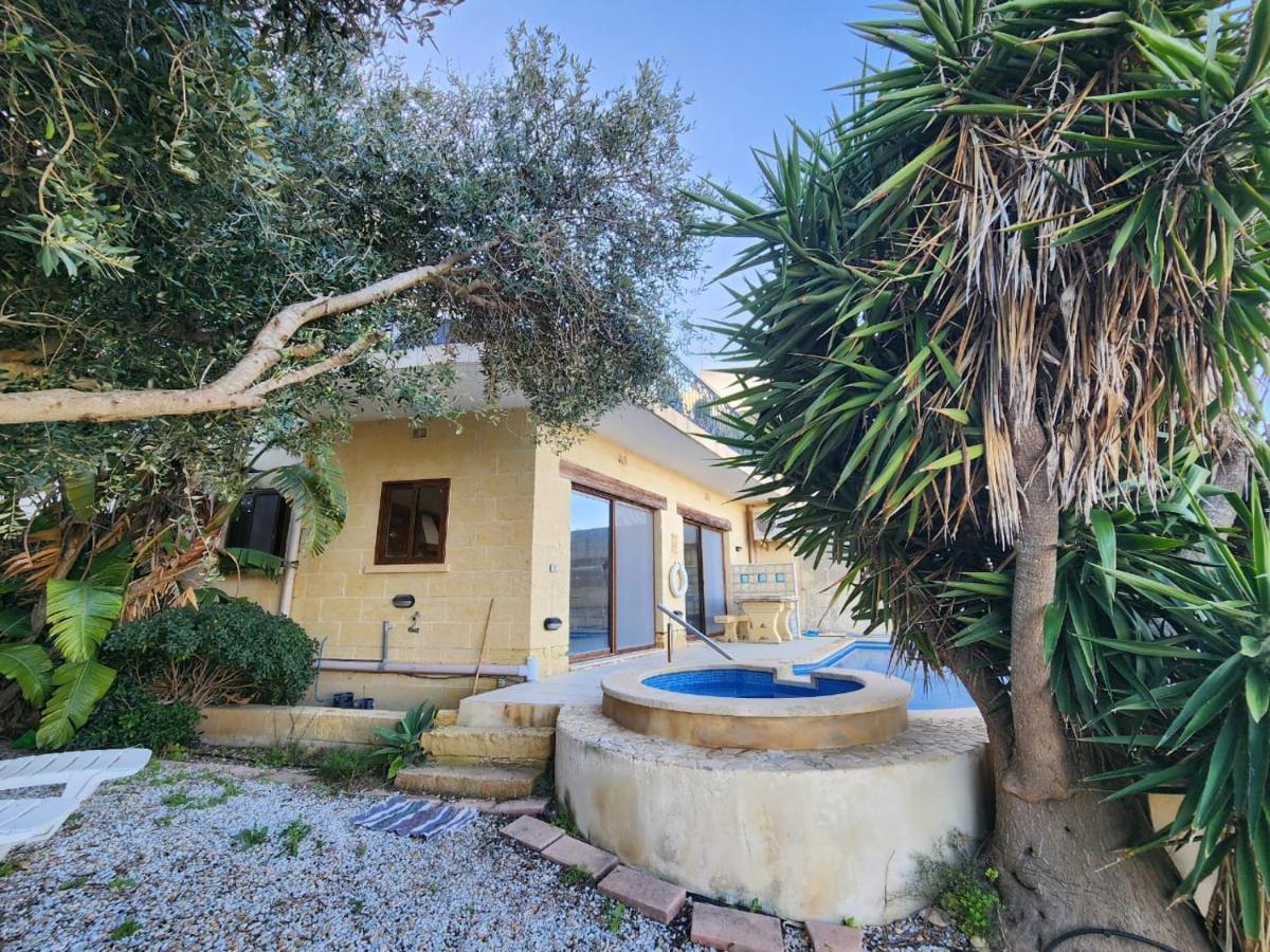 Gozo Island Escape Sleeps 4 With Private Bathroom Ghajn il-Kbira  Εξωτερικό φωτογραφία